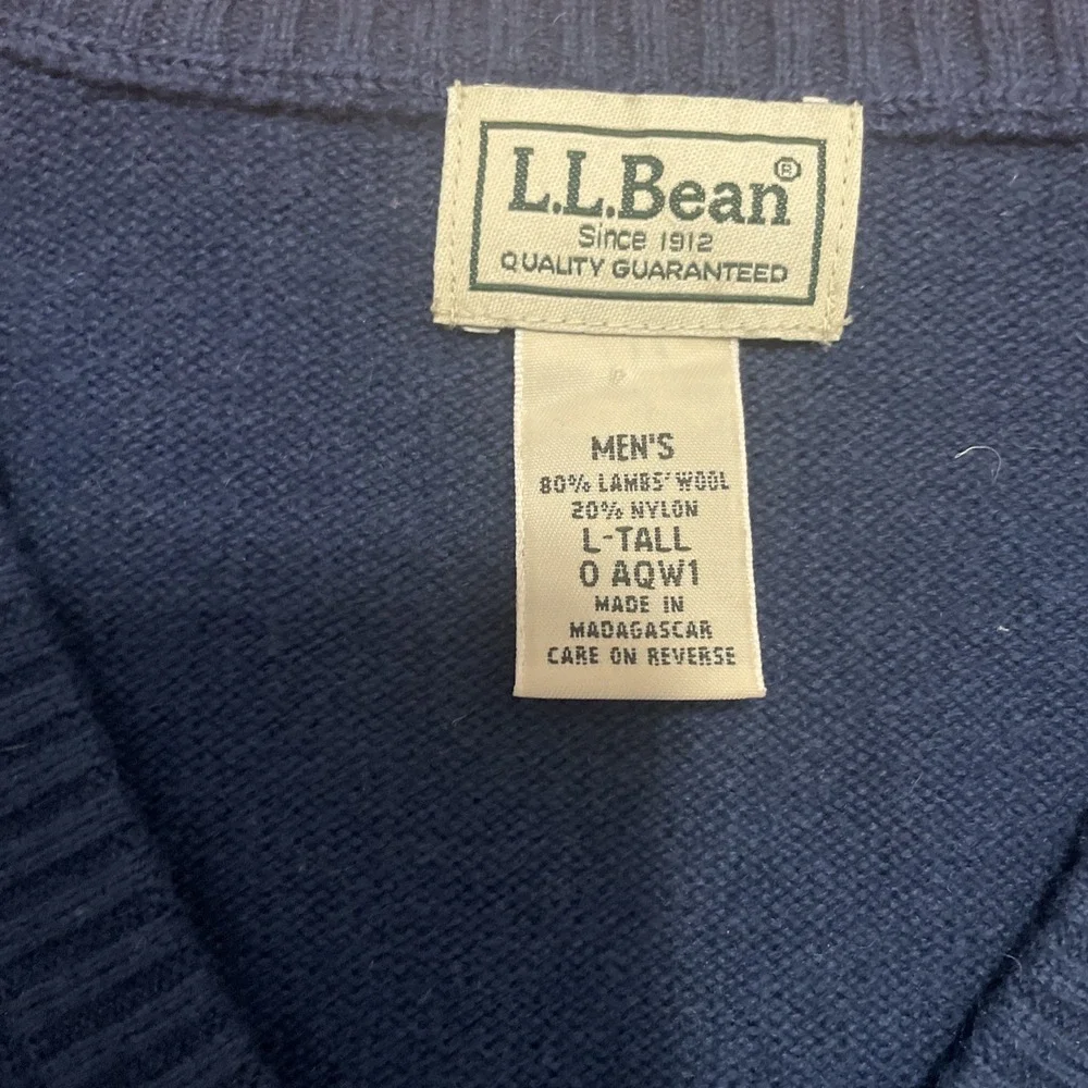 L.L. Bean Sweater Mens Large Tall Lambswool V-Neck Navy Pullover
